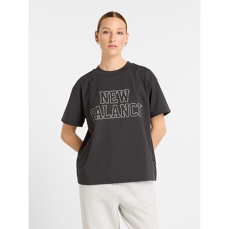New Balance Women Half Sleeves Black T-Shirt (XL)
