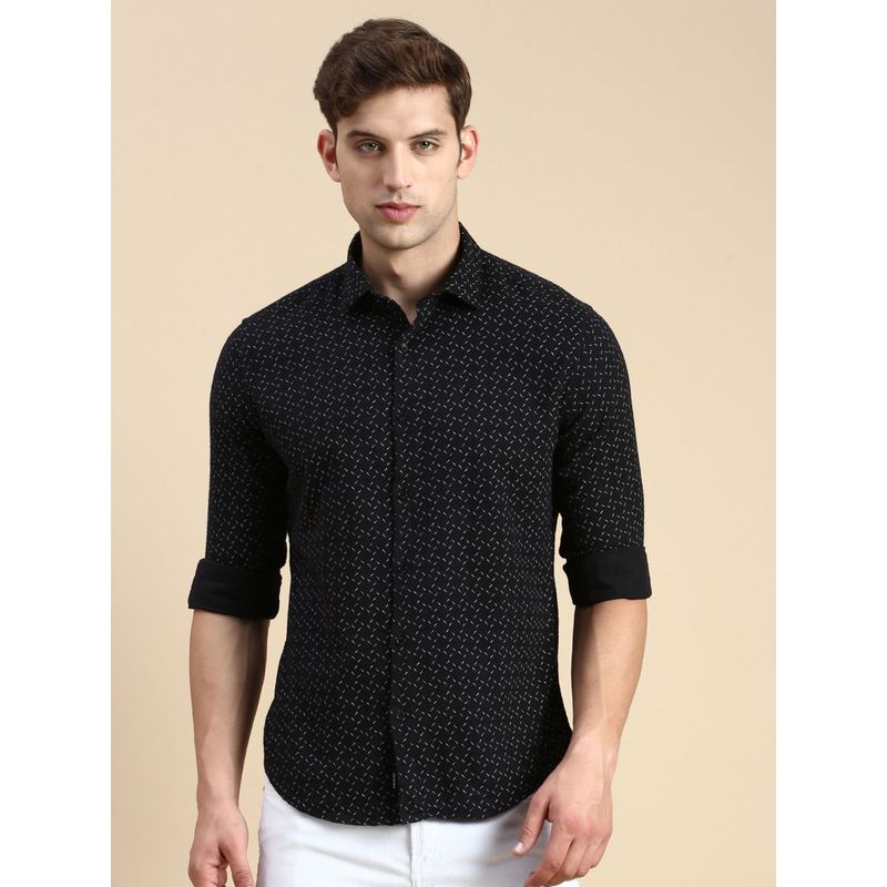 SHOWOFF Men Spread Collar Black Slim Fit Printed Shirt (M)
