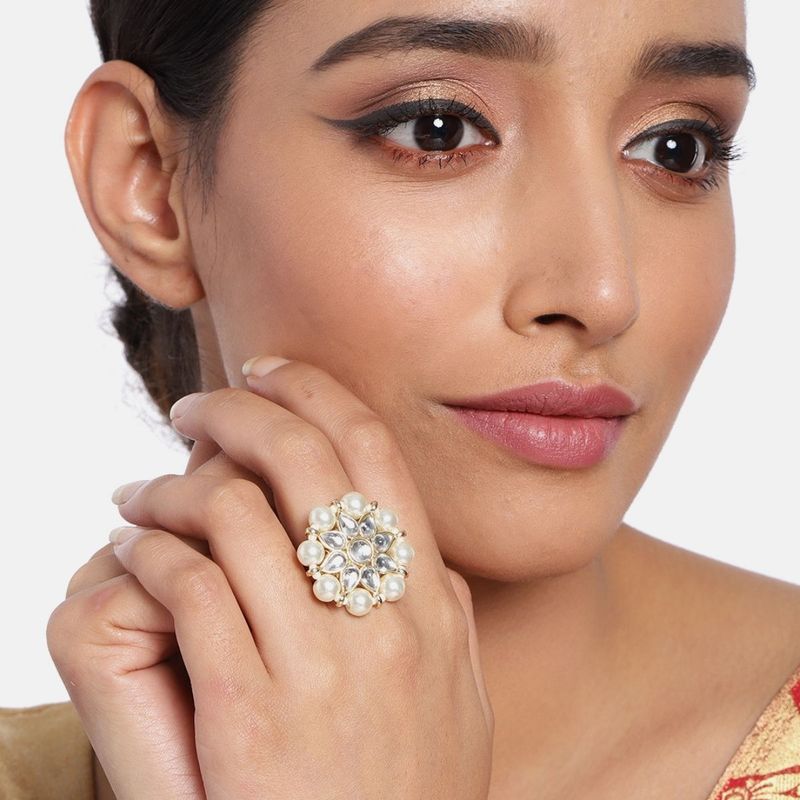 Accessher Gold Plated Round Shaped Kundan Jadau Finger Ring For Women