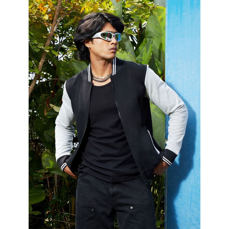 Campus Sutra Mens Black & Grey Zip-Front Jacket with Open-Angled Pocket (XL)