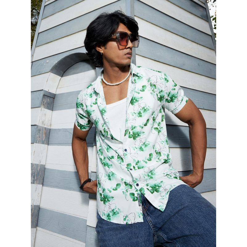 Campus Sutra Mens Green & White Botanical Strokes Shirt (S)