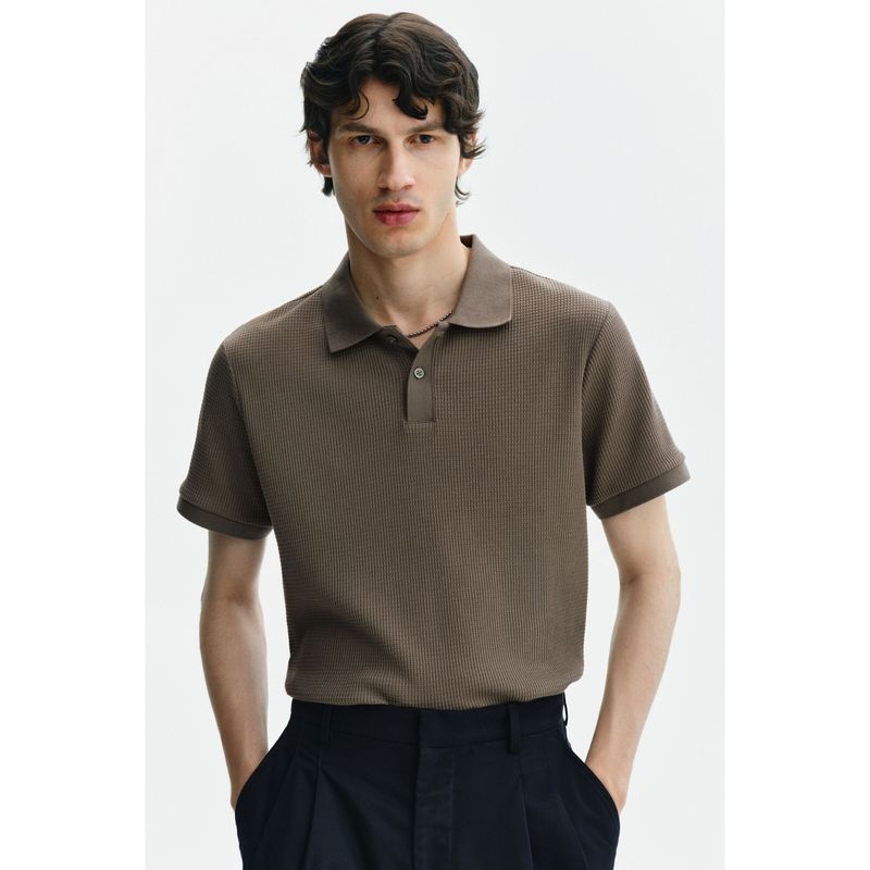 H&M Men Beige Slim Fit Waffle-Knit Polo Shirt (M)