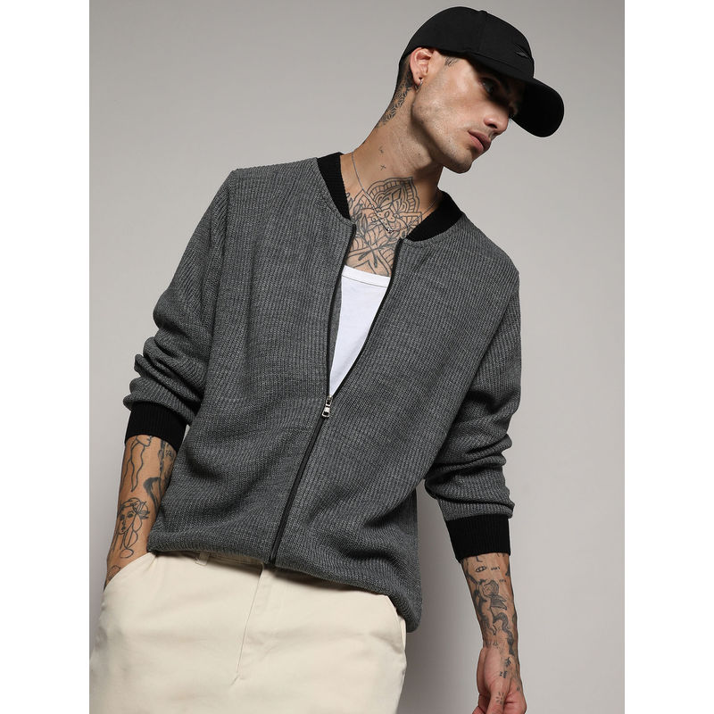 Campus Sutra Men's Dark Grey Zip-Front Sweater With Contrast Hem (S)