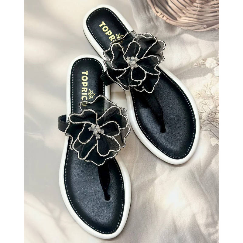 Toprico T Strap Beads Embroidered Black Flower Flats (EURO 37)