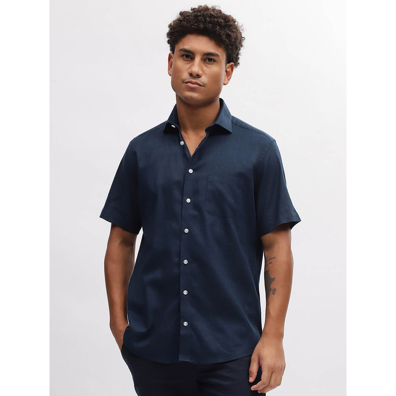 Bruun & Stengade Men Navy Blue Solid Cutaway Collar Short Sleeves Shirt (38)