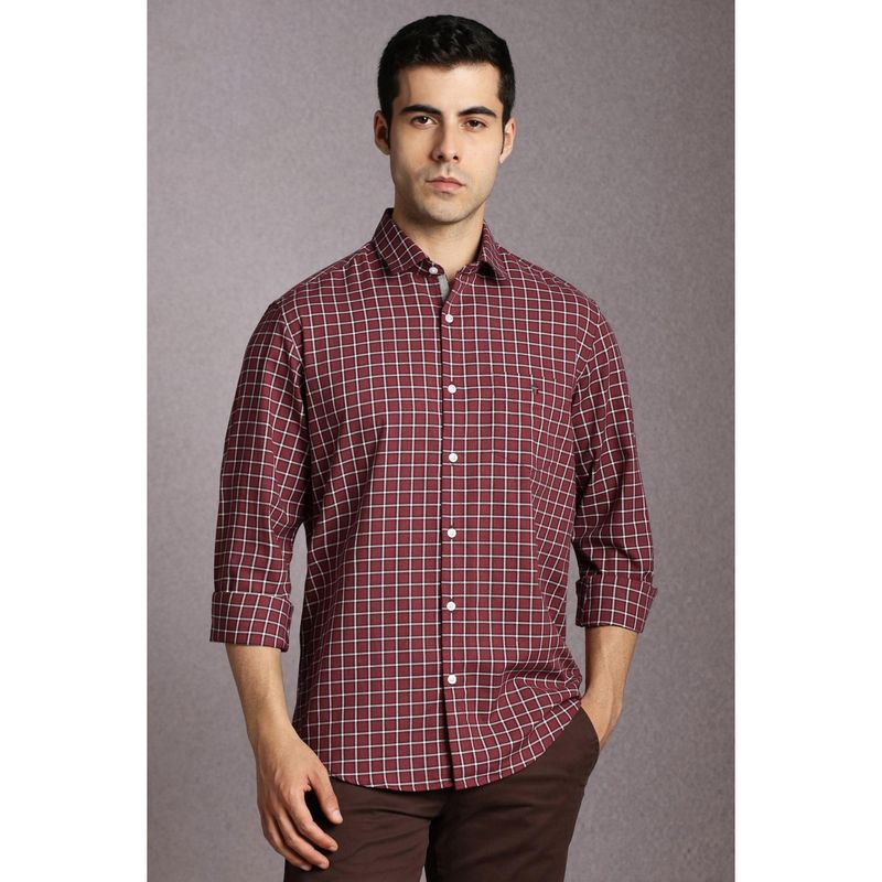 Louis Philippe Men Cotton Checks Collar Neck Slim Fit Maroon Shirt (39)