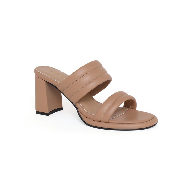 CAMLEE COMFORT Women Annie Beige Sandals (EURO 36)