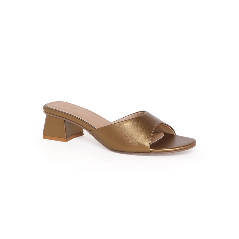 CAMLEE COMFORT Women Charm Copper Sandals (EURO 36)