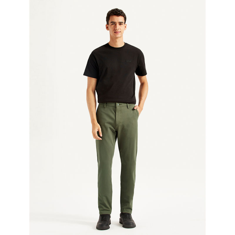 Levi's Men Olive Slim Fit Chinos (30)