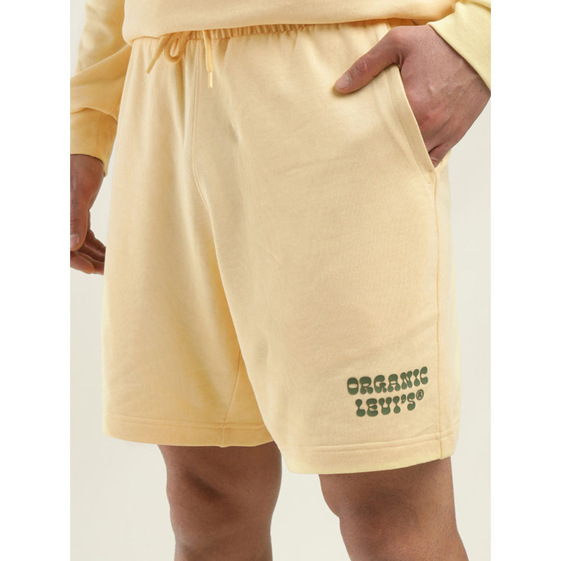 Levi's Men Yellow Regular Fit Shorts (L)
