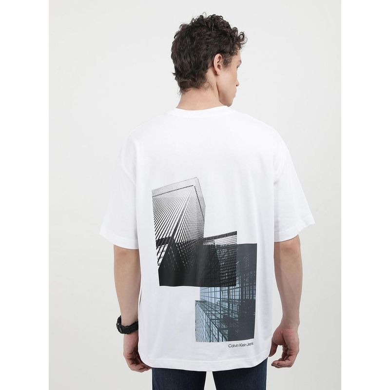 Calvin Klein White Graphic Oversized Fit Cotton T-Shirt (XS)