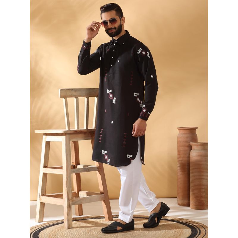 KRAFT INDIA LUXE Black Embroidered Linen Pathani and Salwar (Set of 2) (42)