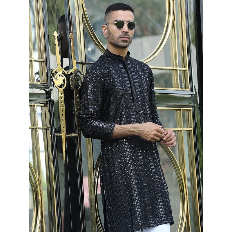 Kraft India Black Embroidered Regular Fit Kurta (44)