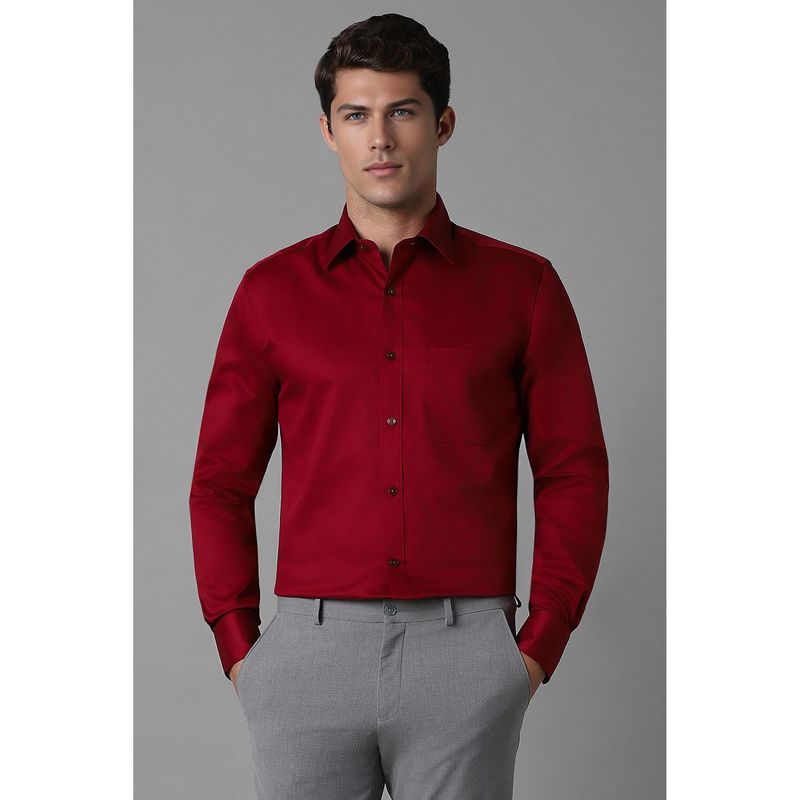 Louis Philippe Men Cherry Red Regular Fit Solid Full Sleeves Formal Shirt (40)