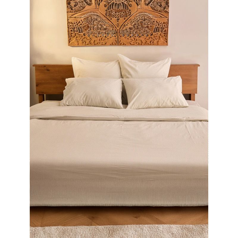 Unalome Classic Stripe 200 Tc Fitted Bedsheet with Two Pillow Covers (Queen)