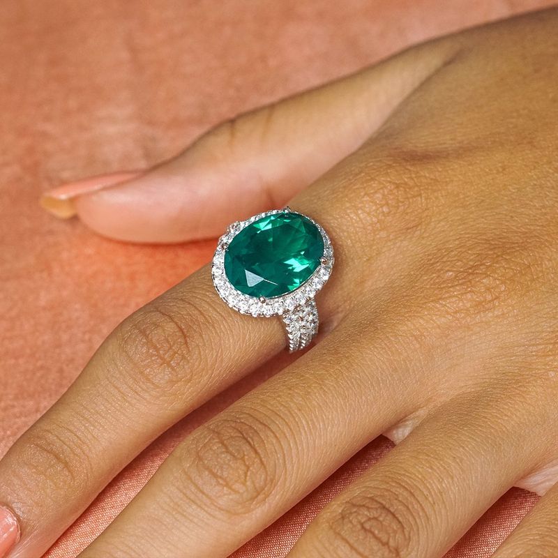 925 Silver 5.5 Carat Oval Green Emerald Halo Ring For Women & Girls (14)