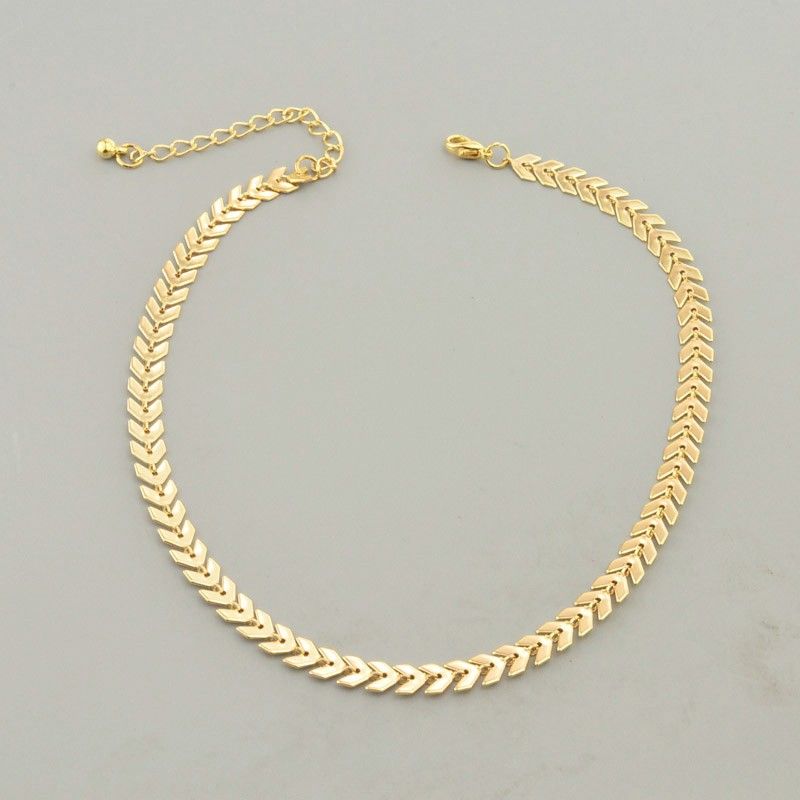 OOMPH Gold Tone Minimal Choker Necklace