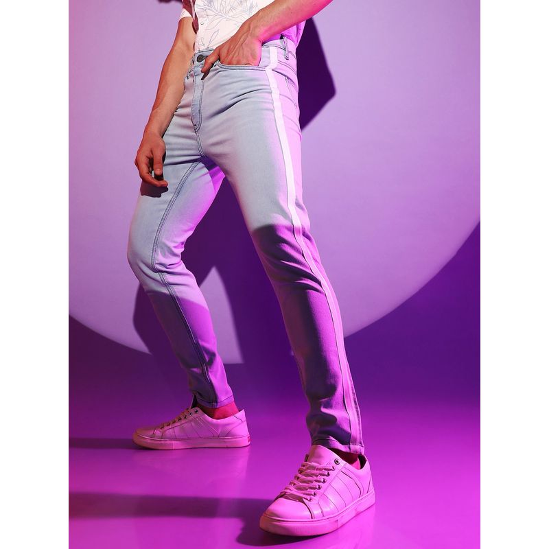 Campus Sutra Men Side-Striped Tapered Denim Jeans (32)