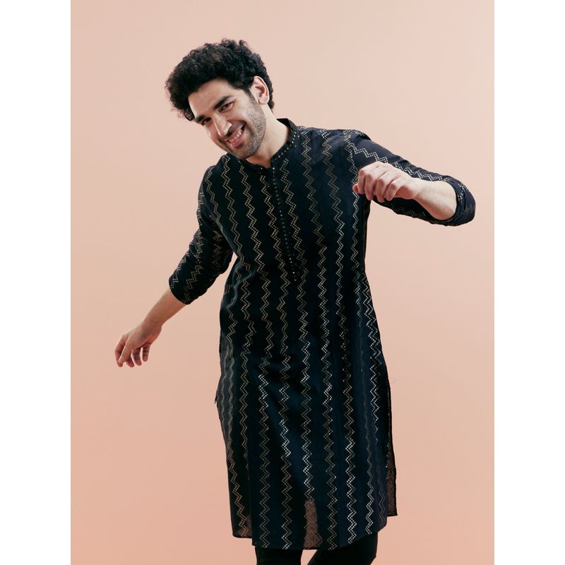 KISAH Mens Black Embellished Kurta (M)