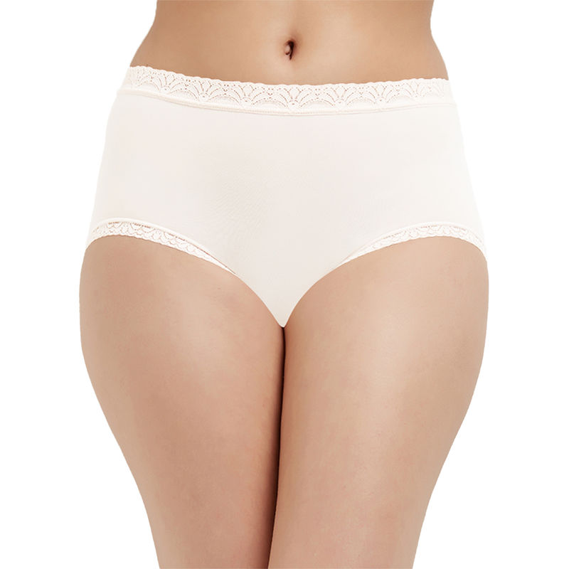 Wacoal Dear Hip High Coverage Mid Waist Brief Panty White (S)