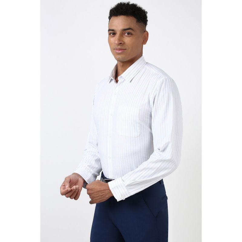 Peter England Men White Slim Fit Formal Shirt (42)
