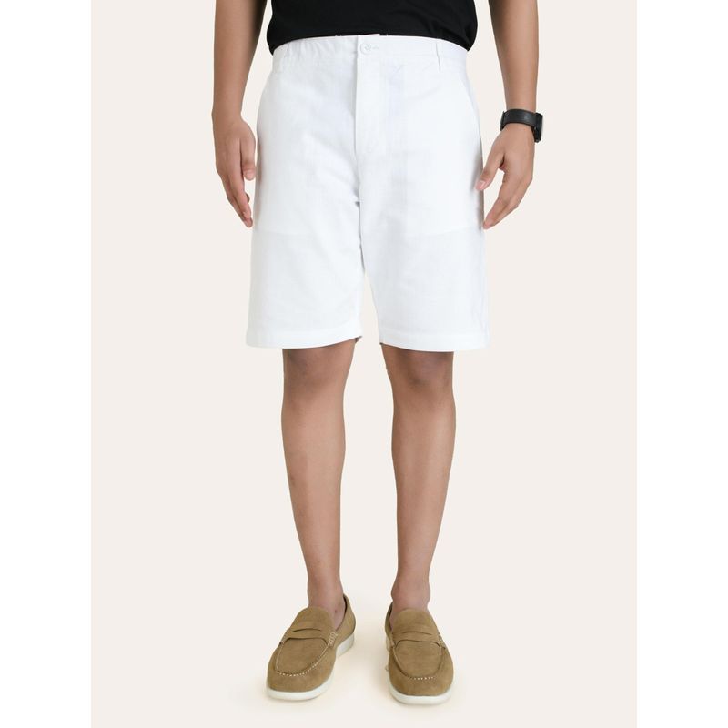 Perch Men White Solid Linen Regular Fit Shorts (34)