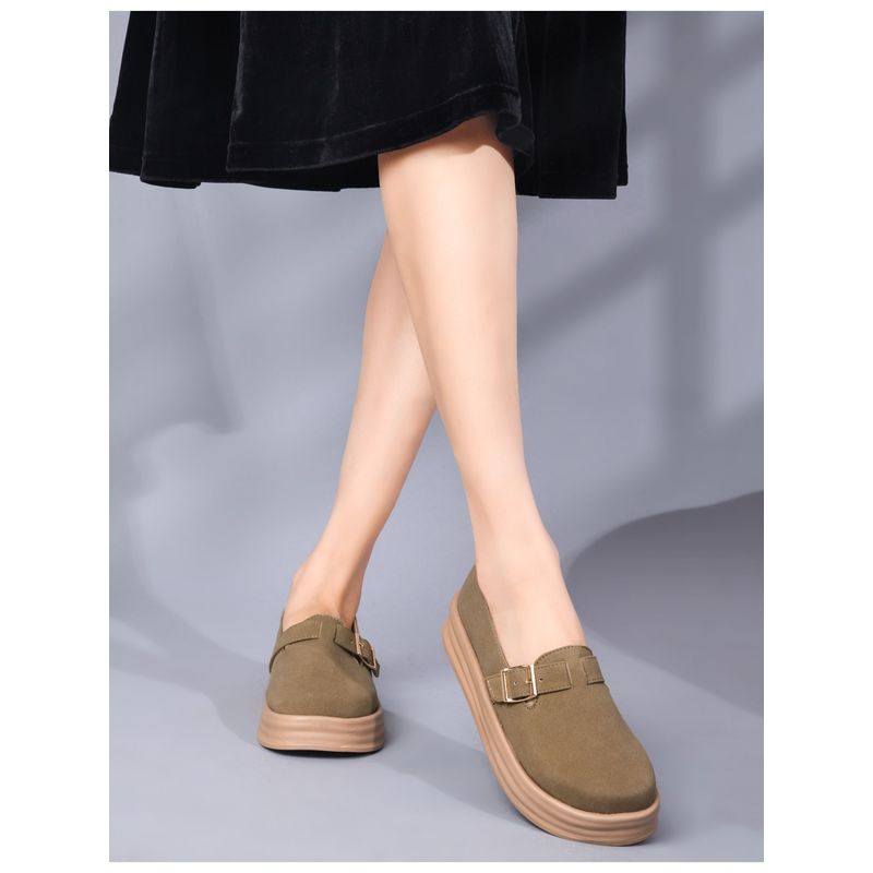 SHUZ TOUCH Women Olive Loafers (EURO 36)
