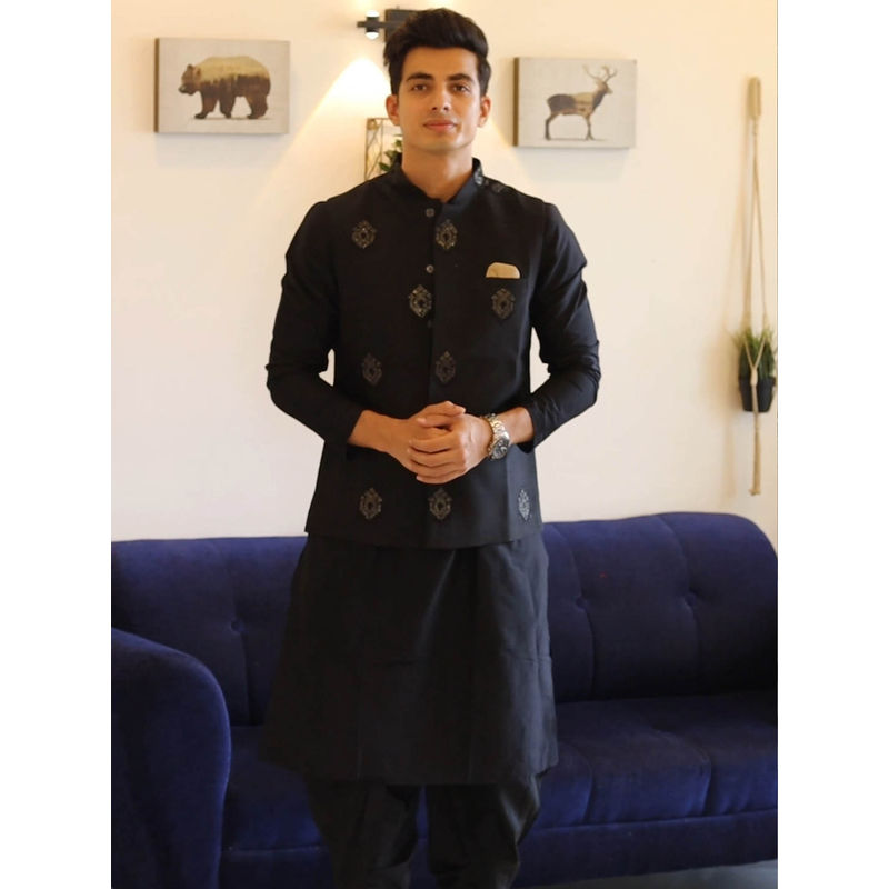 KISAH Men Black Kurta Jacket Dhoti (Set of 3) (38)