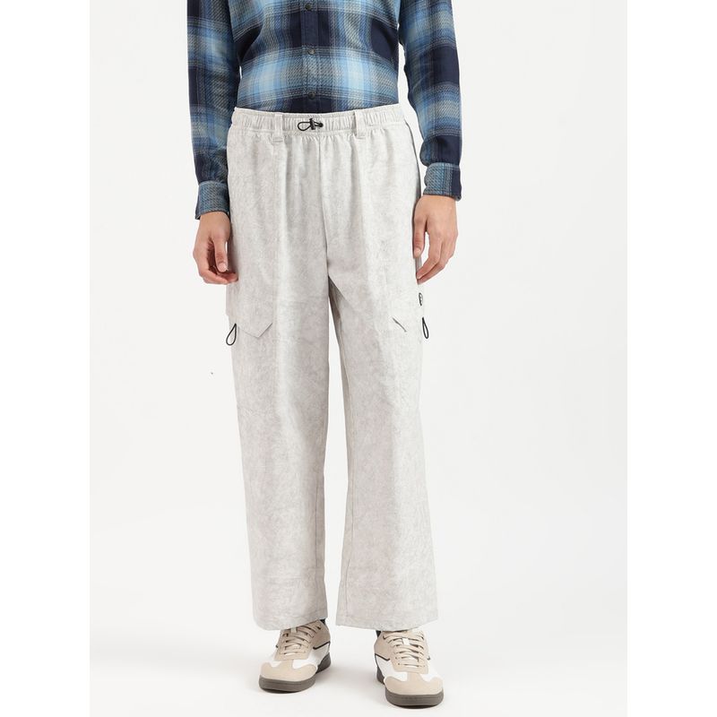 United Colors of Benetton Light Grey Solid Anti Fit Rib Stop Parachute Cargo Pant (42)