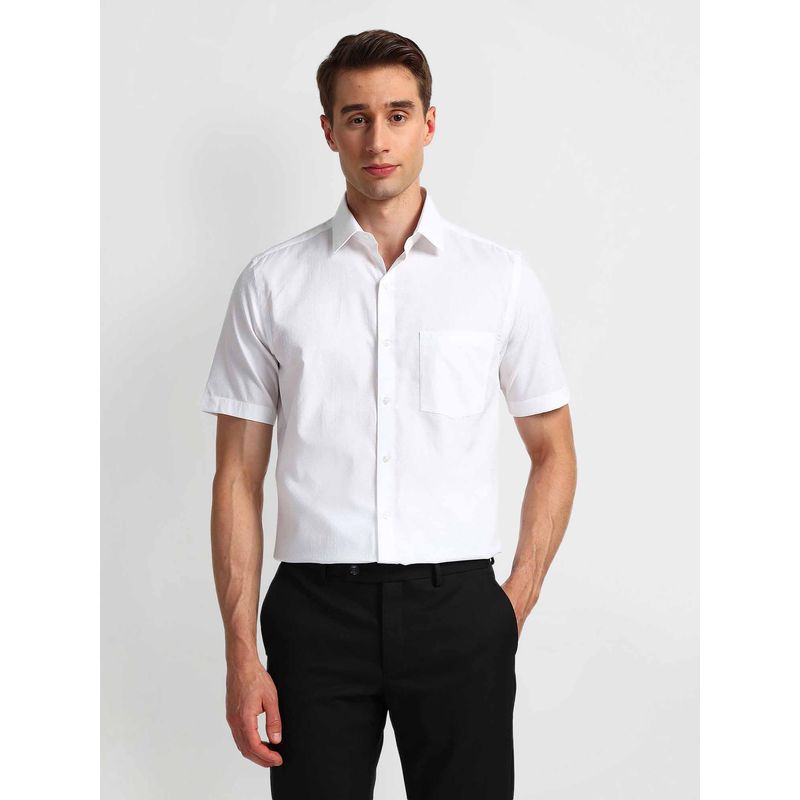 Arrow White Cutaway Collar Cotton Half Sleeve Textured Shirt (40)