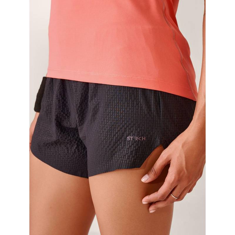 STRCH Black Solid Regular Fit High Rise Breath Easy Running Shorts (L)