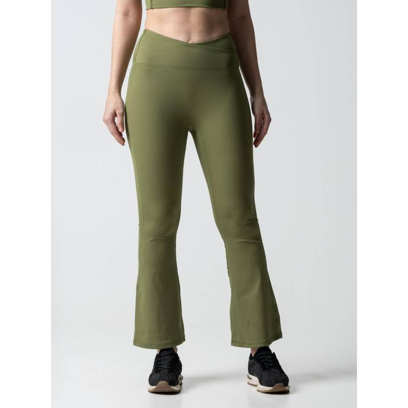 STRCH Olive Solid Nylon High Rise Bootcut Leggings (L)