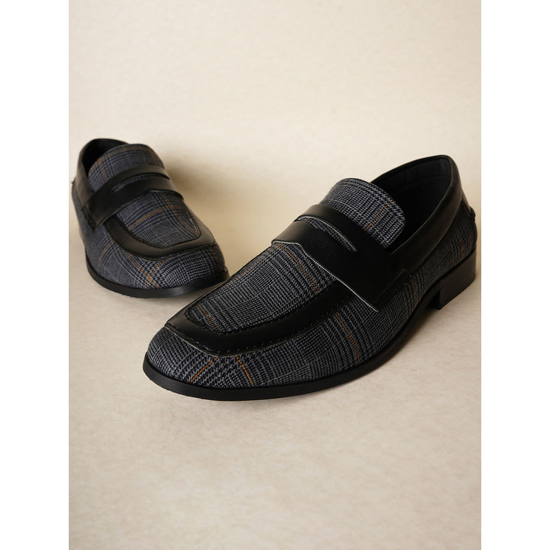 Monkstory Black Raro Plaid Fabric Loafers (UK 6)