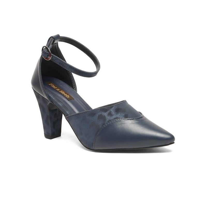 Flat n Heels Women Navy Blue Block Heels (EURO 34)
