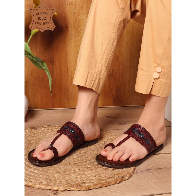 Carlton London Women Maroon Woven and Studded Toe-Ring Flat (EURO 36)