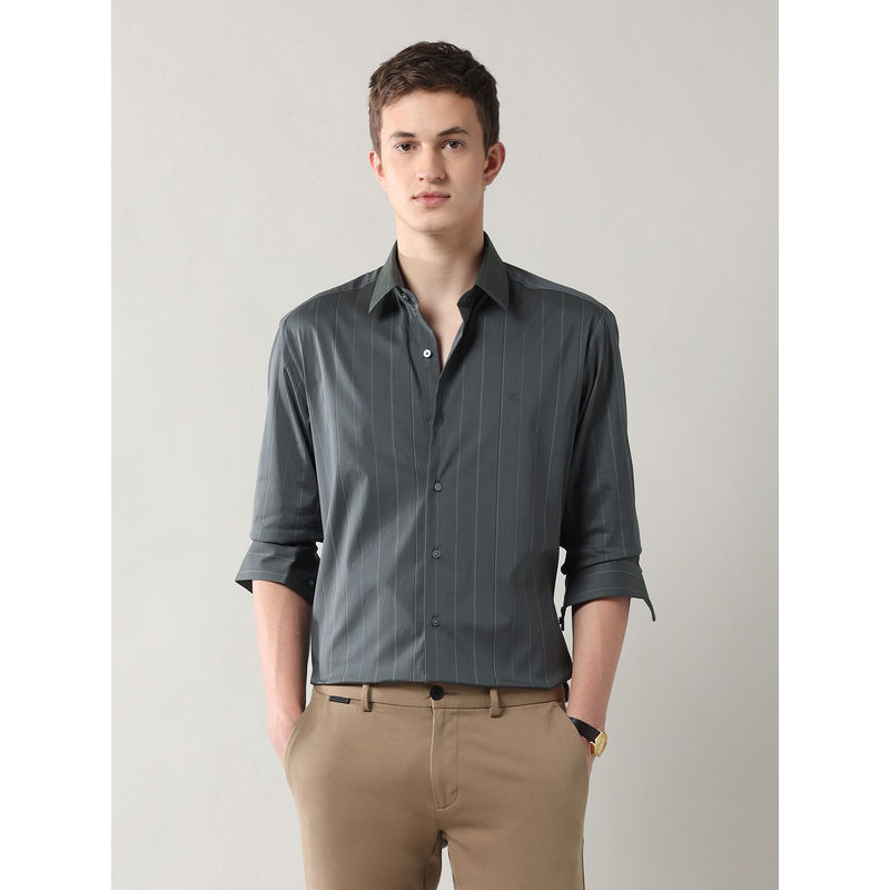 Arrow Newyork Green Men's Manhattan Slim Fit Horizontal Striped Shirt (40)