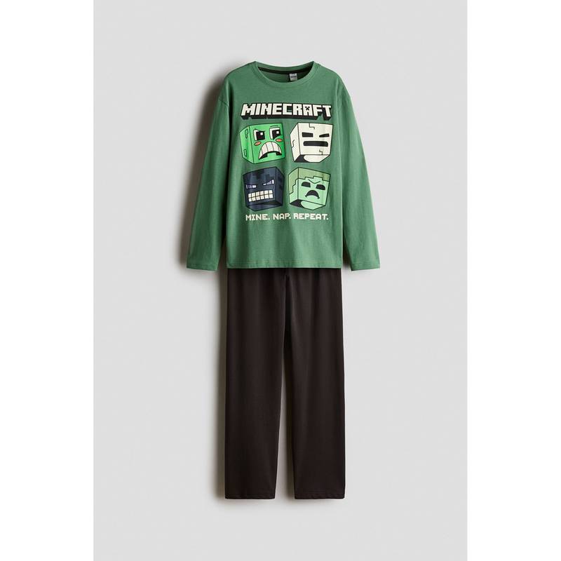 H&M Boys Green Printed Cotton Pyjamas And T-Shirt (14 Years)