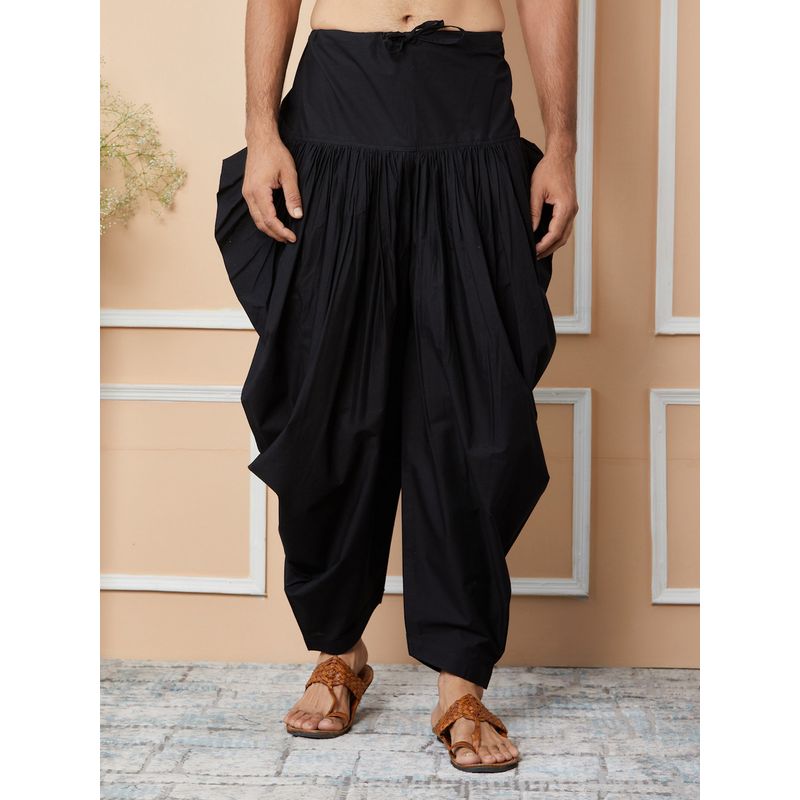 MULTI SHADES Men Black Cotton Plain Flared Fit Dhoti Pant (XS)