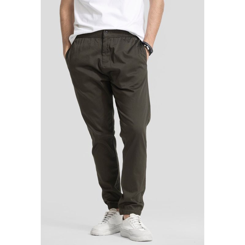 Snitch Men Olive Solid Joggers (34)