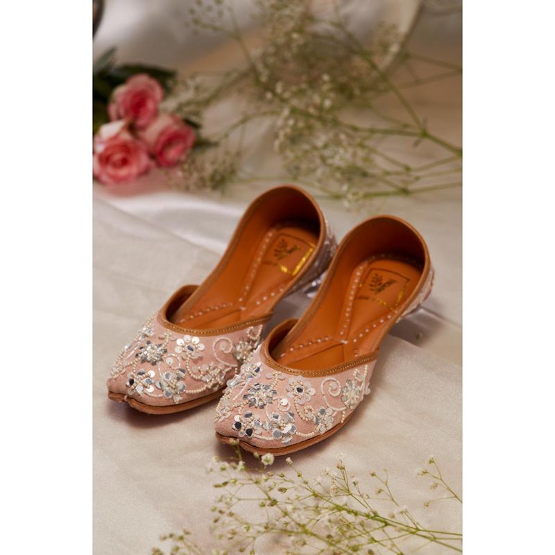 House of Vian Mumtaz Peach Juttis (EURO 36)