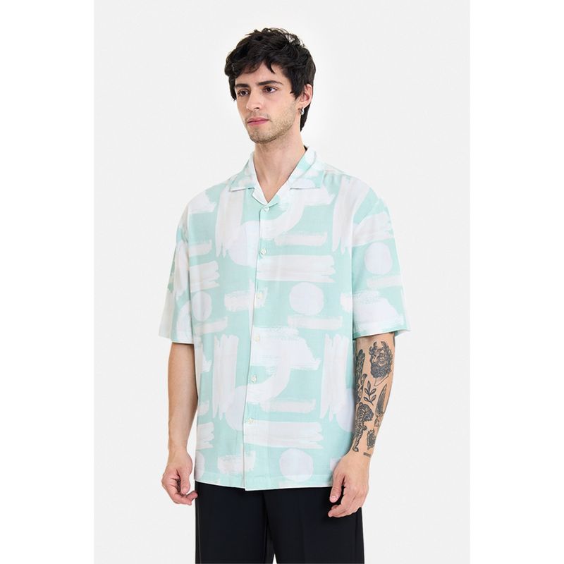 Snitch Green Half Sleeves Boxy Resort/Vacation Shirt for Men (XS)