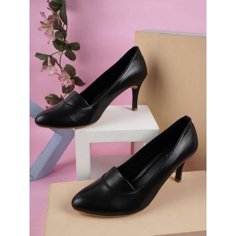 Iconics Black Women Solid Pumps (EURO 38)