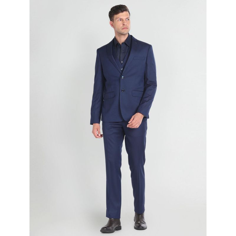 Arrow Reversible Waistcoat Three Piece Suit (Set of 3) (42)