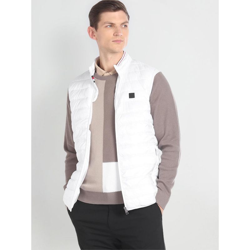 Arrow Sports High Neck Sleeveless Puffer Jacket (M)