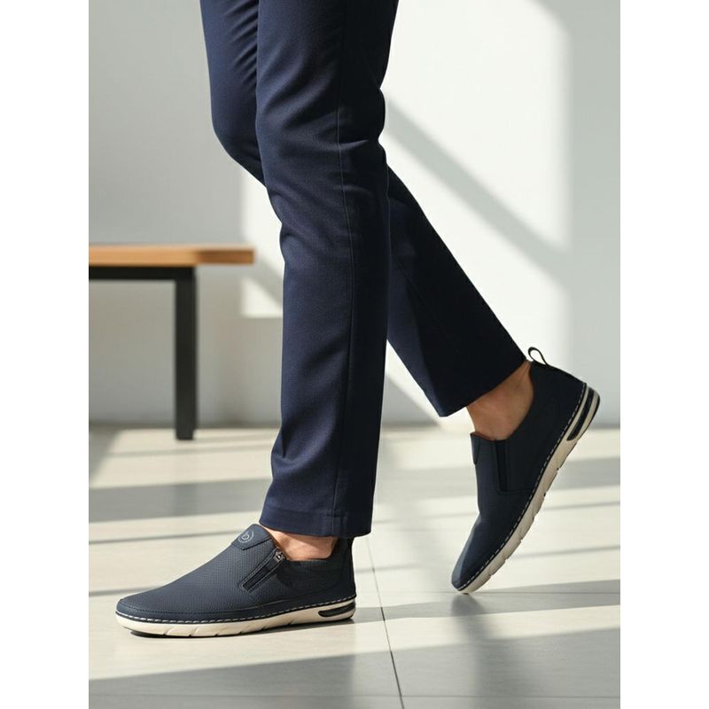 Bugatti Glenans Dark Blue Mens Casual Slip On Sneakers (EURO 41)