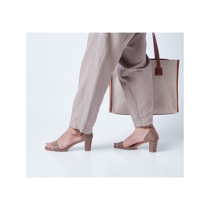 roar for good Women Natural Jute Bronze Block Sandal Heels (UK 4)
