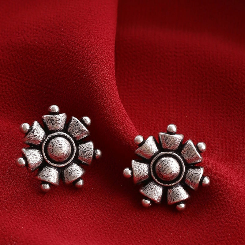 Voylla mens hotsell earrings