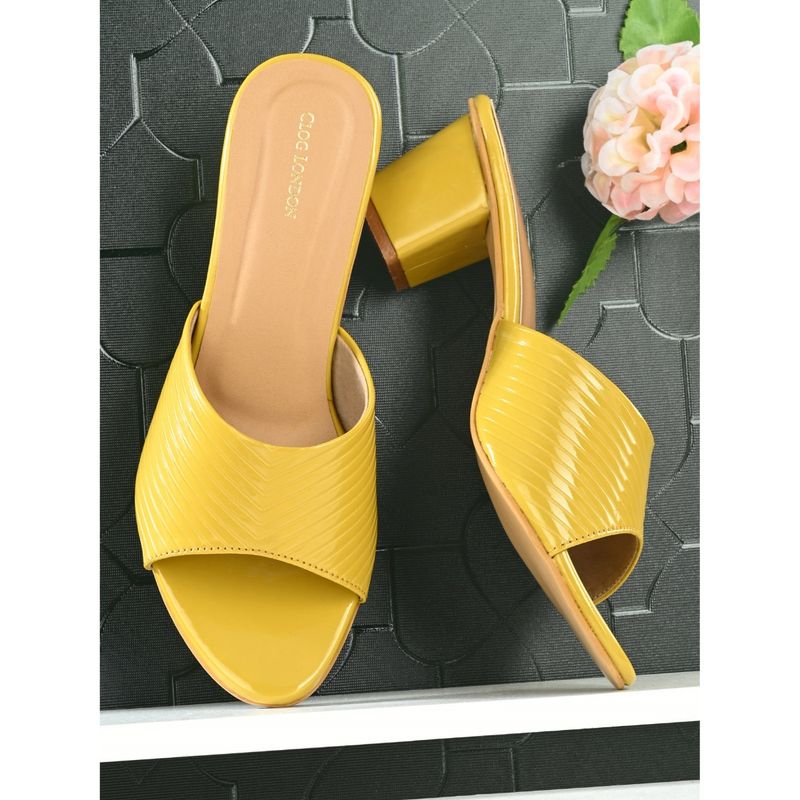 CLOG LONDON Yellow Comfortable Heel Sandals (EURO 36)