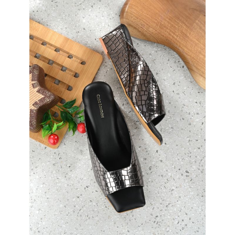 CLOG LONDON Grey Comfortable Heel Wedges (EURO 36)