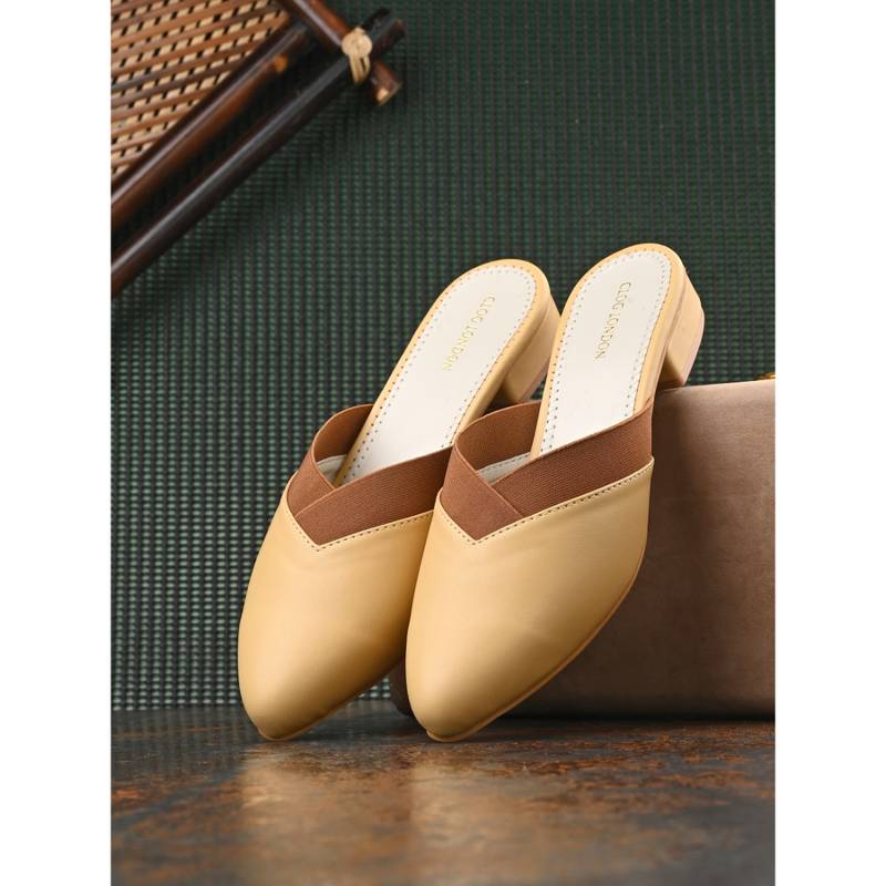 CLOG LONDON Beige Comfortable Mules (EURO 36)